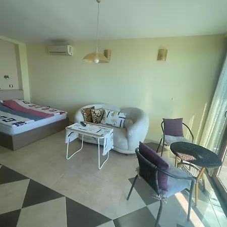 Beachfront Apartman